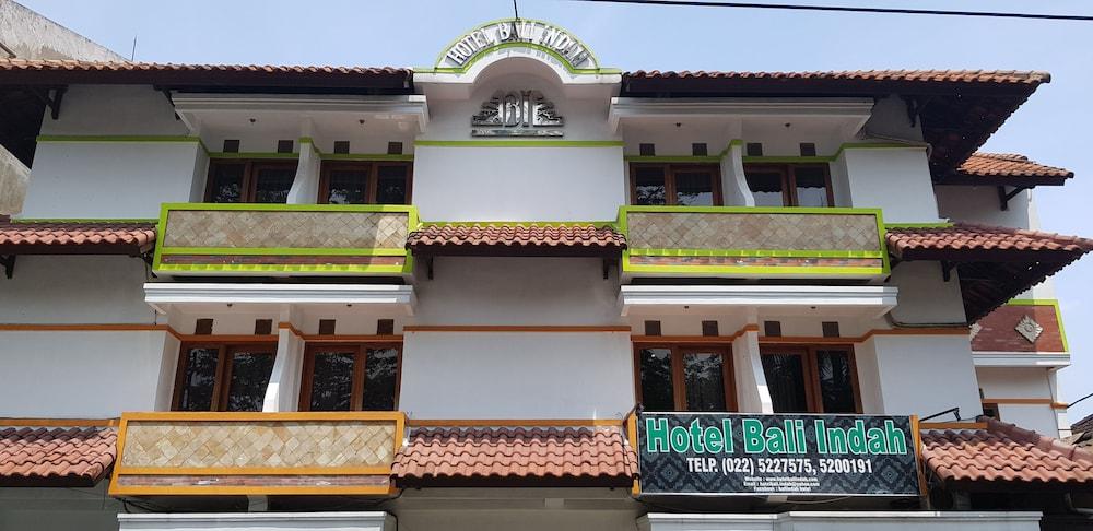 Oyo 1945 Hotel Bali Indah Bandung Exterior foto