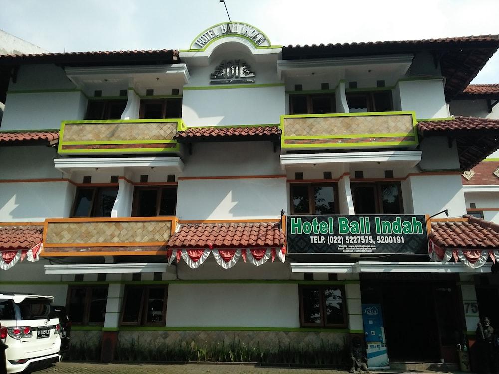 Oyo 1945 Hotel Bali Indah Bandung Exterior foto